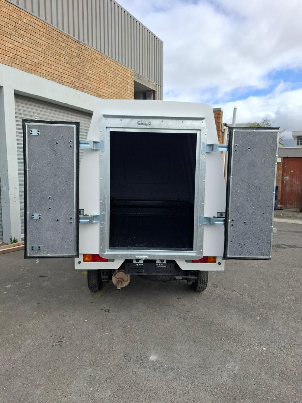 Suzuki Courier Canopy-Canopy-Suzuki-White-AndyCab