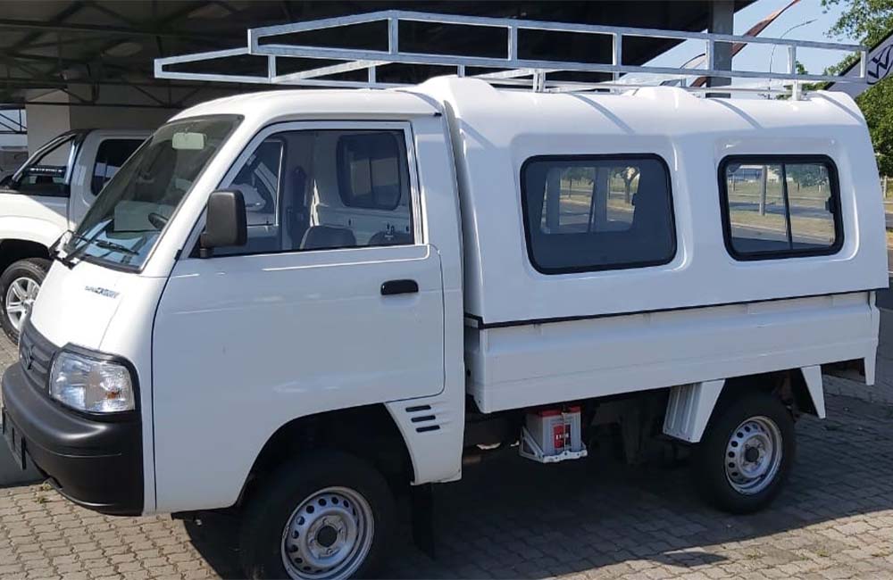 Suzuki Super Carry Roadrunner-Canopy-Suzuki-White-Blankside-AndyCab