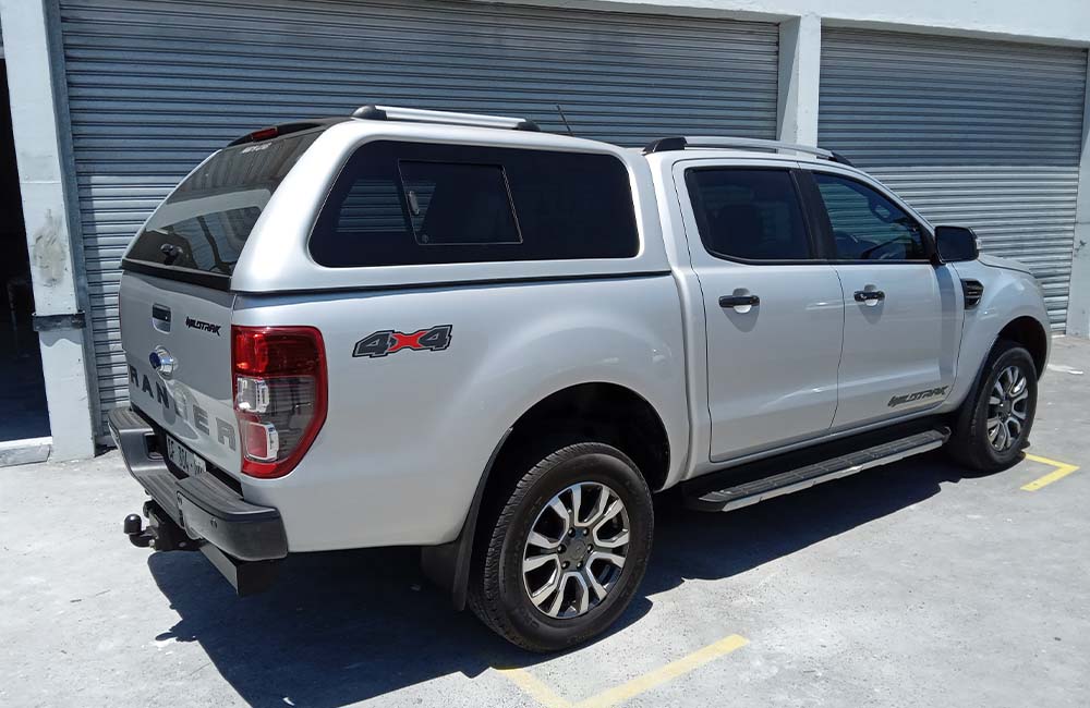 Ford T6 Double Cab Platinum-Canopy-Ford-White-AndyCab