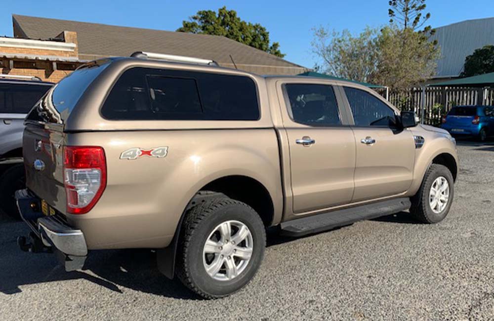 Ford T6 Double Cab Platinum-Canopy-Ford-White-AndyCab