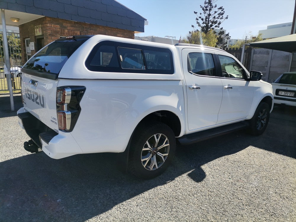 Isuzu Gen 7 Double Cab Platinum-Canopy-Isuzu-White-AndyCab