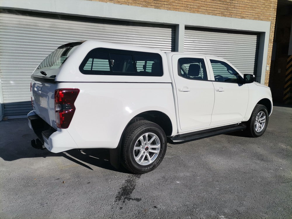 Isuzu Gen 7 Double Cab Platinum-Canopy-Isuzu-White-AndyCab