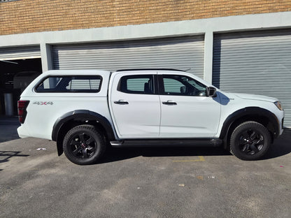 Isuzu Gen 7v2 Double Cab Roadrunner-Canopy-Isuzu-White-AndyCab