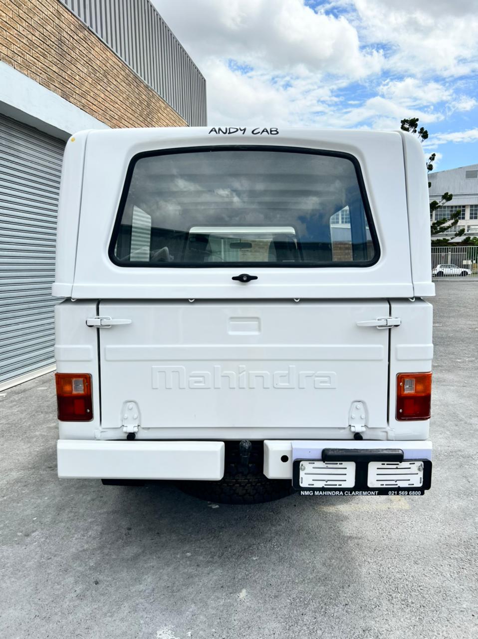 Mahindra Bolero Single Cab Roadrunner-Canopy-Mahindra-White-AndyCab