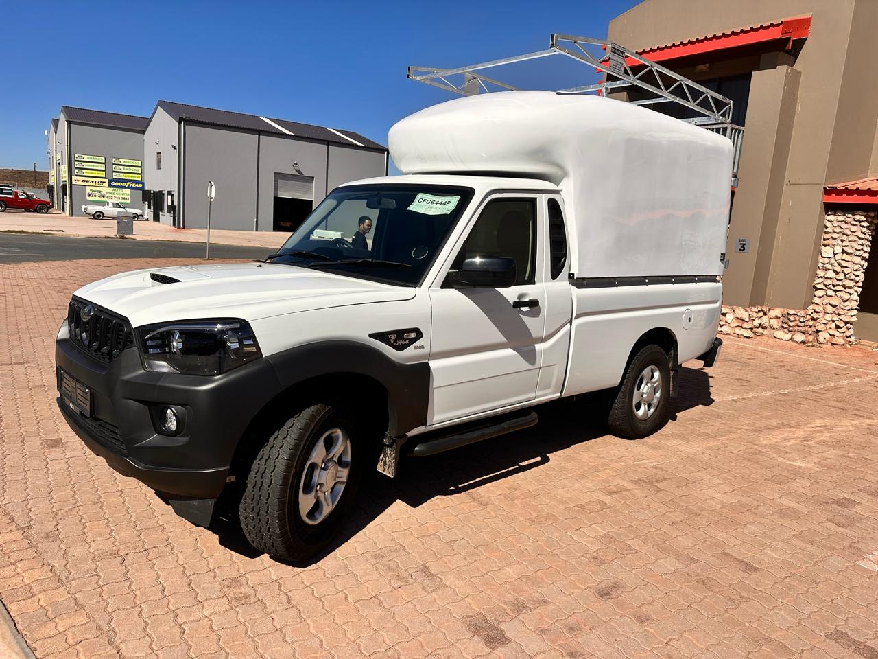 Mahindra Pik Up Courier Canopy-Canopy-Mahindra-White-AndyCab