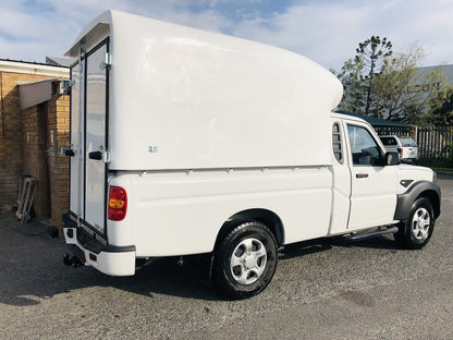 Mahindra Pik Up Courier-Canopy-Mahindra-White-AndyCab