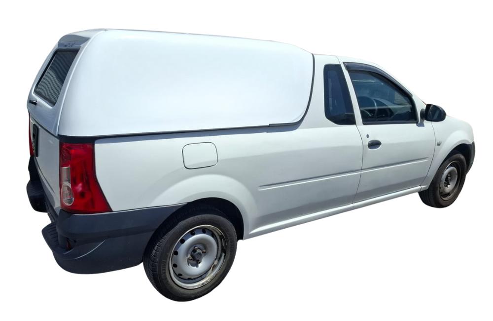 NP200 Half Ton Roadrunner-Canopy-Nissan-White-AndyCab