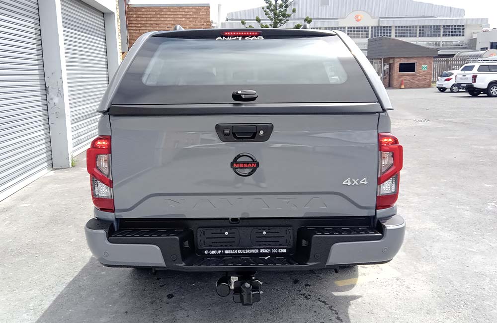 Navara Pro4x Double Cab Platinum-Canopy-Nissan-White-AndyCab