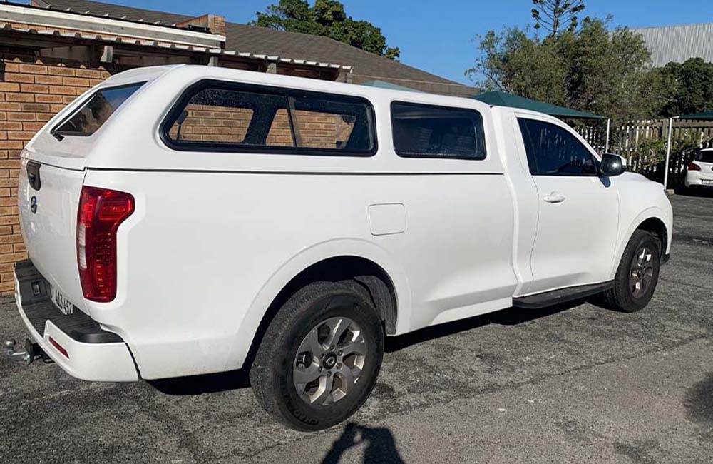 P Series Single Cab Roadrunner-Canopy-GWM-White-AndyCab