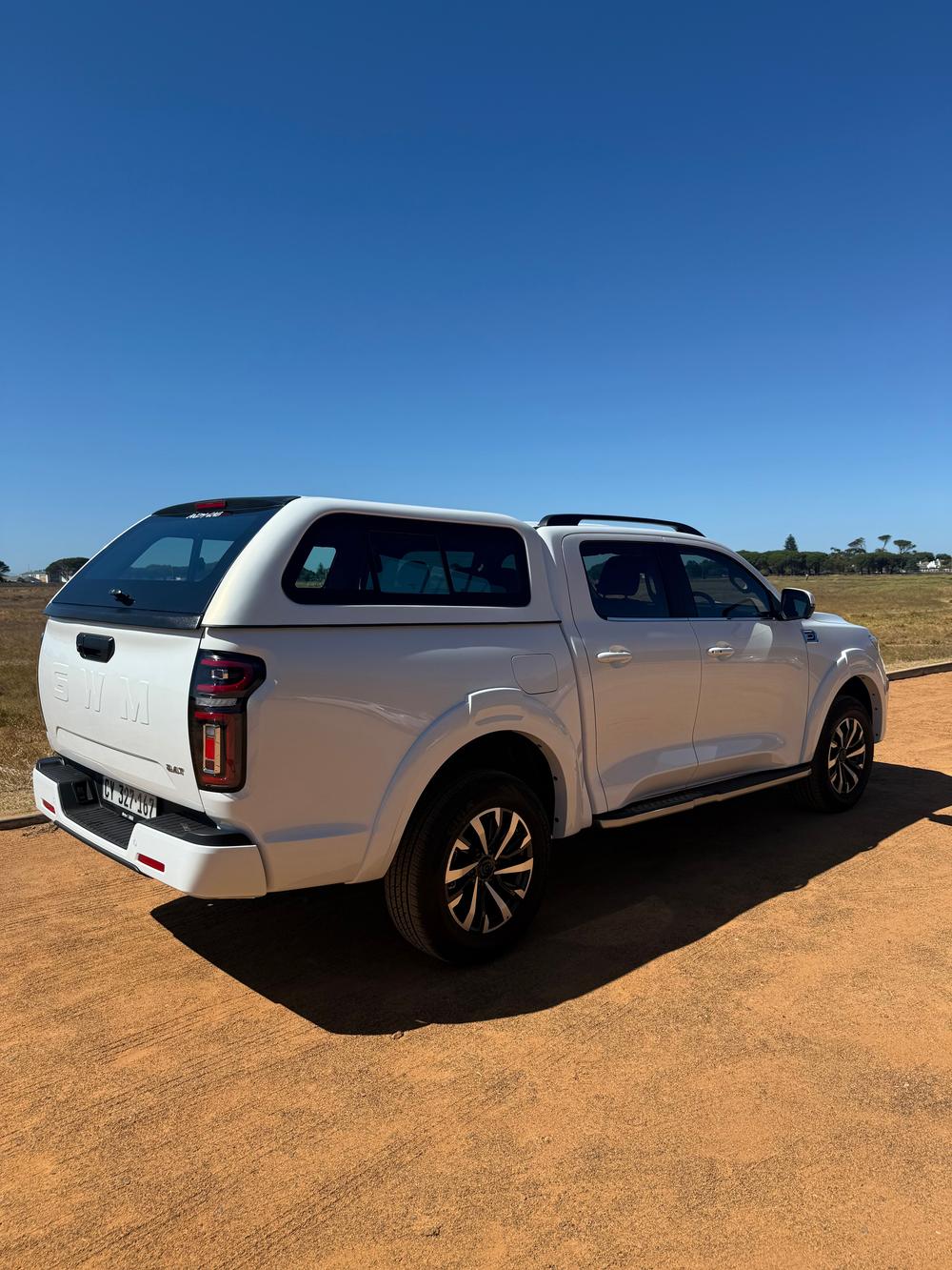 P300 Double Cab Platinum-Canopy-GWM-White-AndyCab