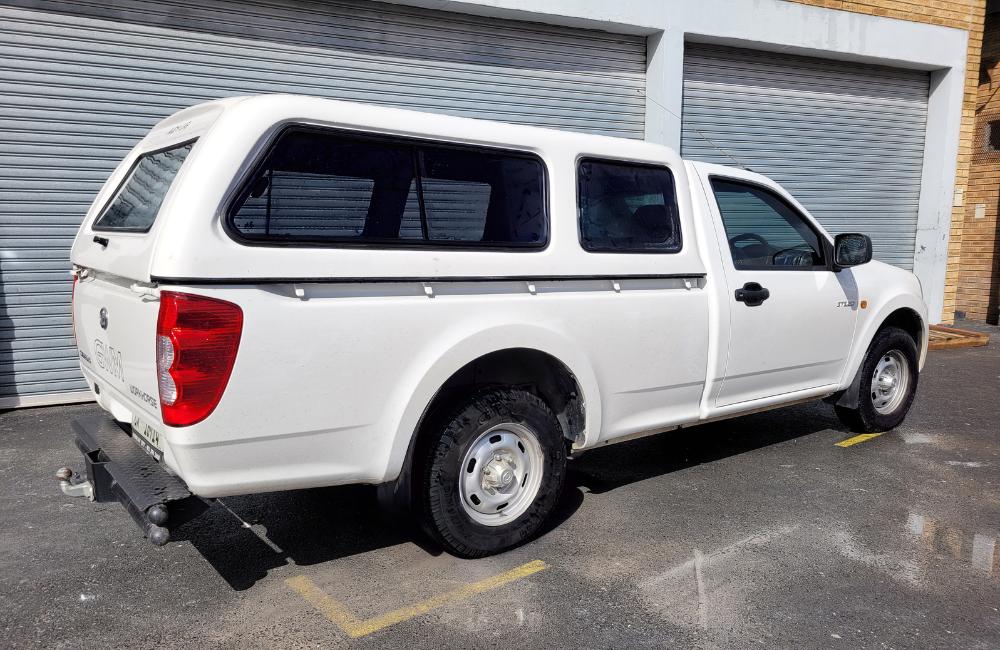 Steed 5 Single Cab Low Roof Roadrunner-Canopy-GWM-White-Low Roof-AndyCab