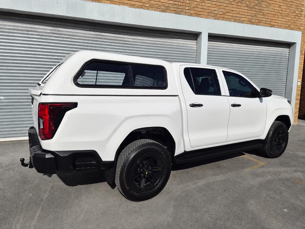 Toyota 9th Gen Double Cab Roadrunner-Canopy-Toyota-AndyCab